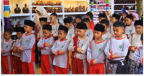 Shalat Dzuhur Berjama'ah